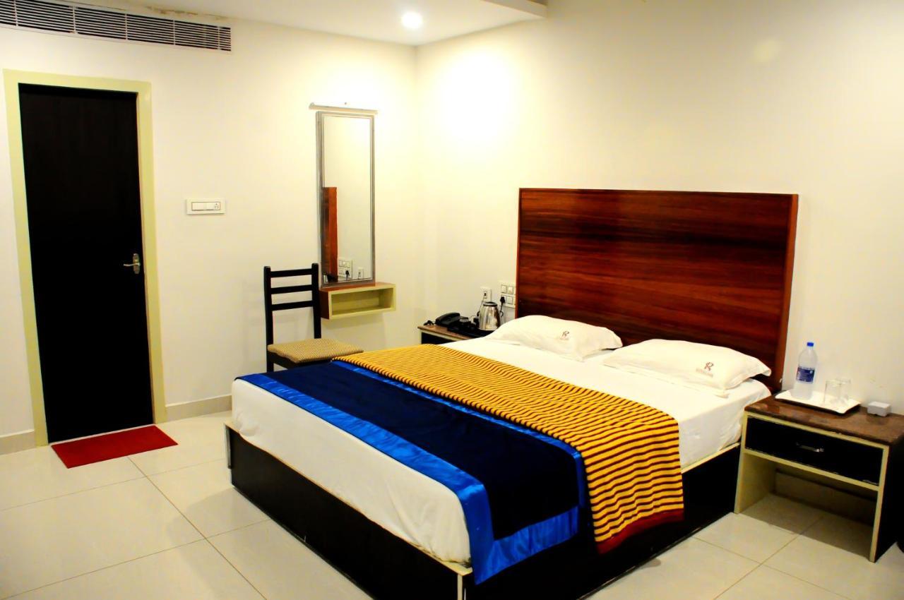 Hotel Rathna Park Perambalur Exterior photo